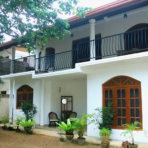  Privatunterkunft Nivahana Homestay Sri Lanka